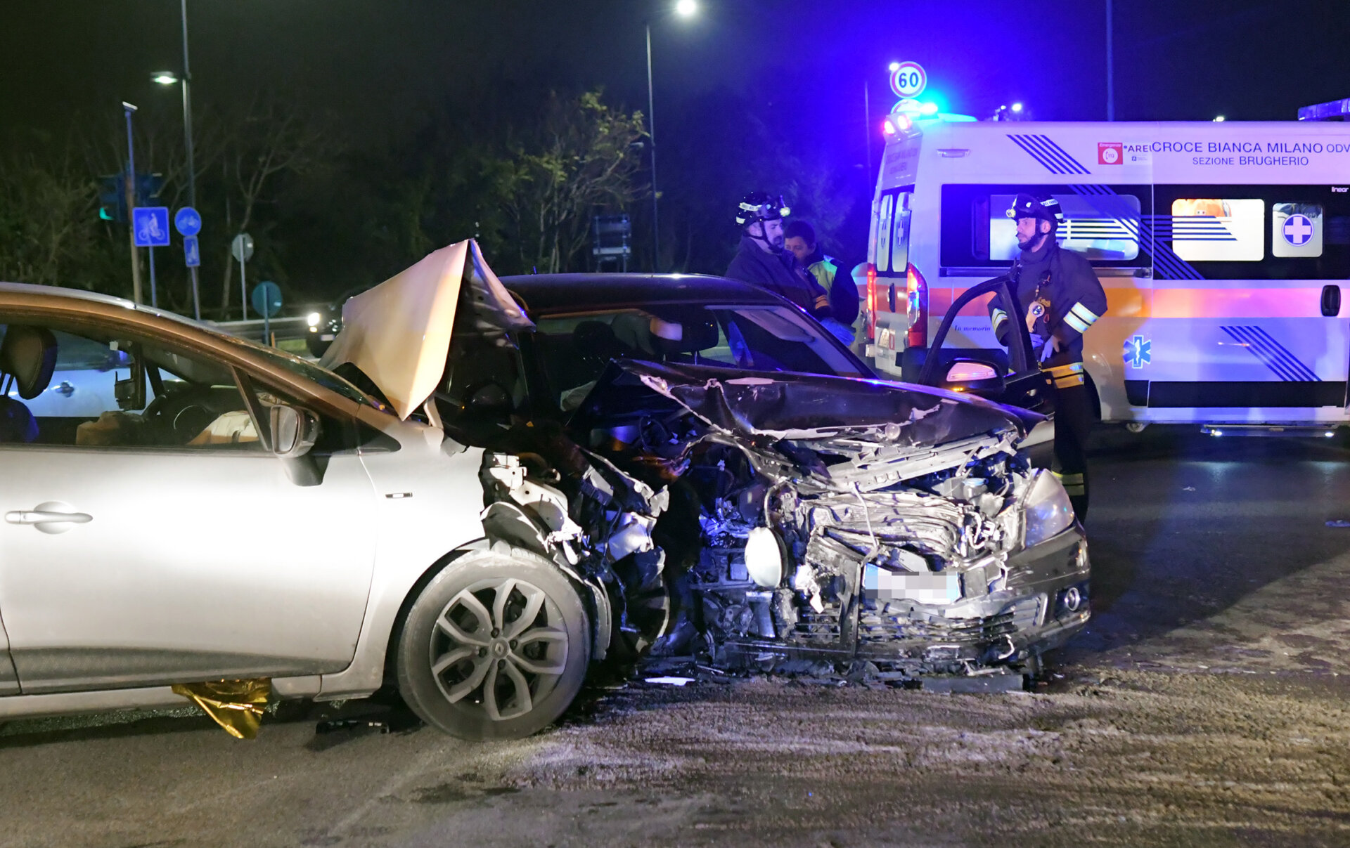 Segrate incidente all'incrocio tra due veicoli