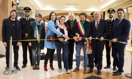 Inaugurata a La Corte Lombarda la mostra "I Muri del Silenzio" contro la violenza sulle donne