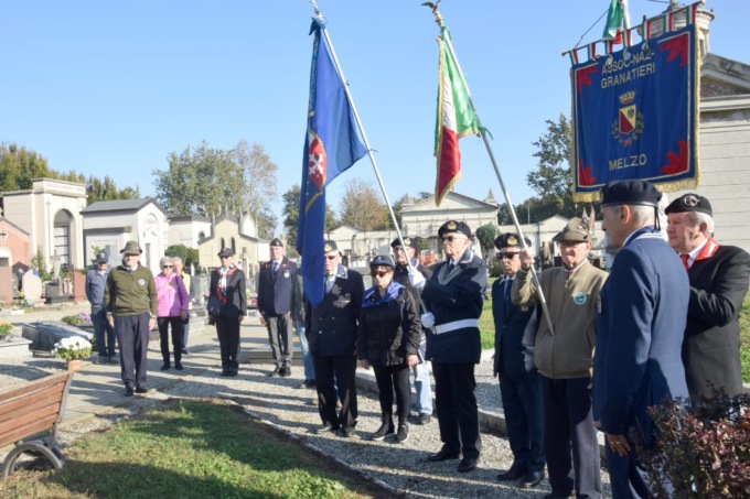 La Messa al cimitero di Melzo per commemorare i defunti