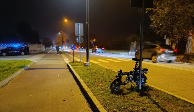 Investimento di un ciclista, automedica e ambulanza a Cernusco sul Naviglio