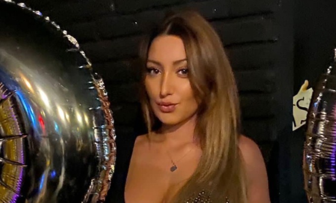 L’ultimo saluto ad Arianna, la barista di Mediaset morta in un incidente