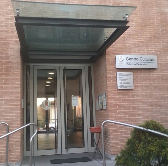 Bancarella dei libri a Inzago