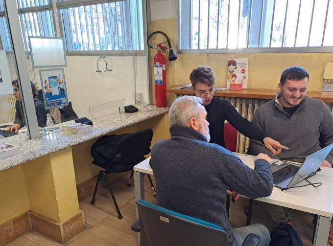 Uno sportello in Comune per aiutare i cittadini a gestire le pratiche online