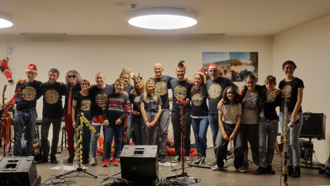Winter party, la scuola Aurora – Bachelet in festa aspettando il Natale