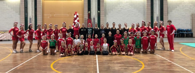 Gli auguri di Natale dal Twirling Cheerleading di Cernusco sul Naviglio
