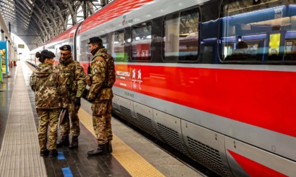 Ricercato per rapina arrestato in Centrale dalla Polizia