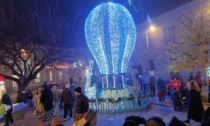 Natale con la filodiffusione in centro a Cernusco sul Naviglio, scoppia la polemica