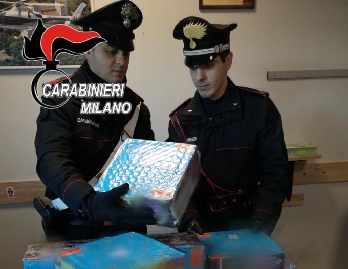 Carabinieri e artificieri sequestrano 36 chili di fuochi d’artificio illegali