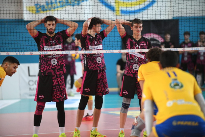Partita in casa amara per i Diavoli Rosa: 0 a 3 contro la Sarlux Sarroch