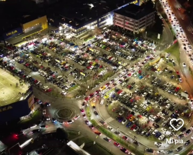 Carugate come Fast and Furious: 200 auto al parcheggio dell’Ikea per il ritrovo di tuning