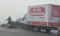 Motociclista travolto da un camion lungo la Padana superiore