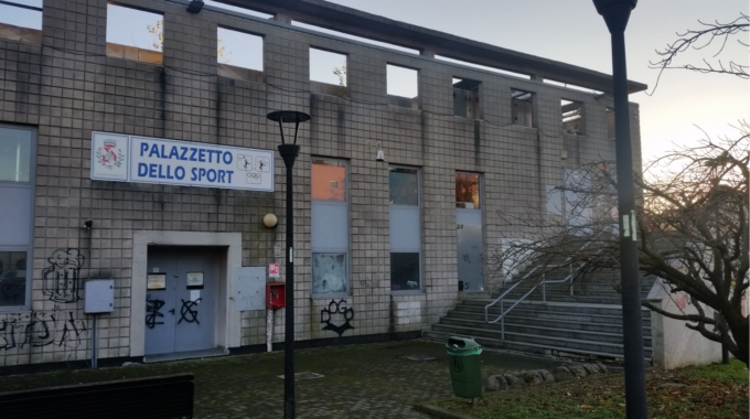 Il Palazzetto dello sport a Pessano si prepara a riaprire a settembre