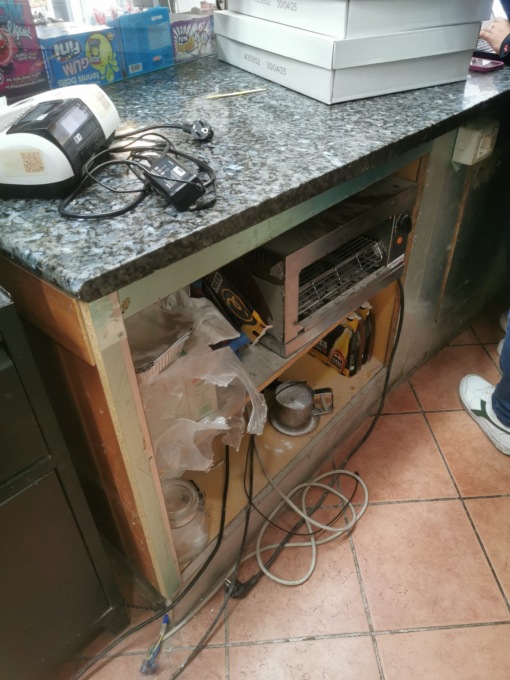 Panificio “da incubo” chiuso dalla Polizia Locale e da Ats