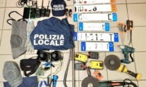 Si finge elettricista e tenta la truffa a una pensionata, inseguito e arrestato