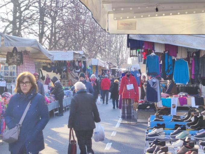 Niente mercato per chi non paga: a Melzo “cacciati” gli ambulanti non in regola con le tasse
