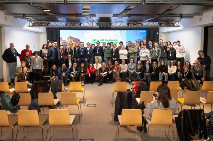 Fondazione Sacra Famiglia:  premiata da Microsoft per l’iniziativa “Giovani e anziani insieme”