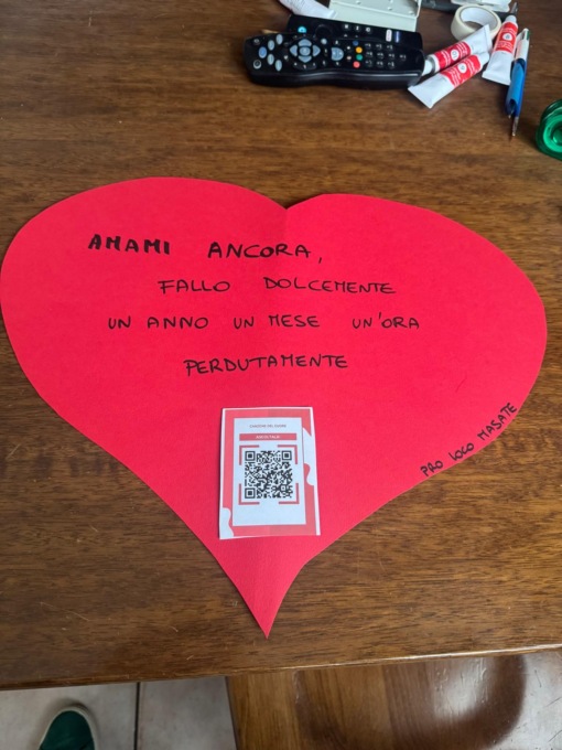 Il paese si è riempito di cuori per San Valentino