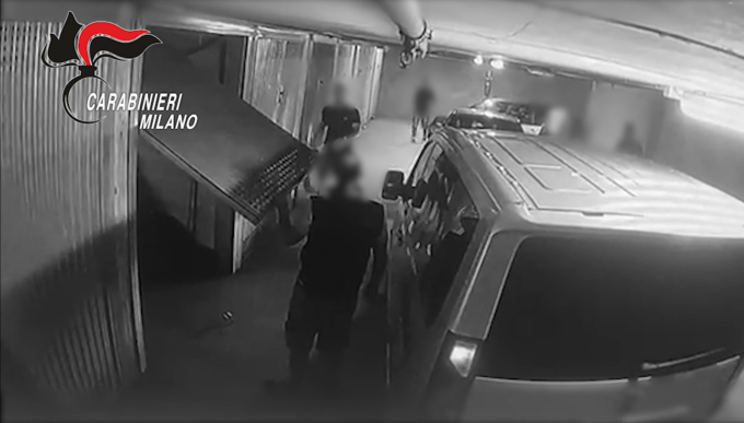 Sequestrata una tonnellata e mezza di droga: i covi in Martesana