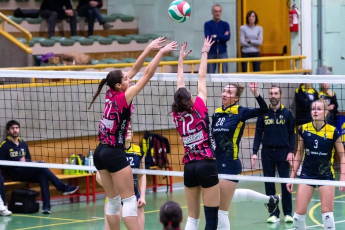 Lo scontro alla pari con Gorla non premia le ragazze dei Diavoli Rosa di Brugherio