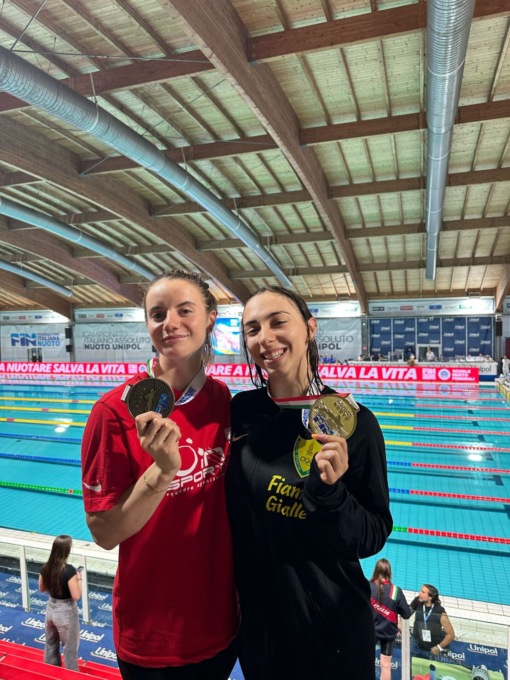 In Sport Rane Rosse, 4 medaglie d’oro agli Assoluti di Nuoto di Riccione