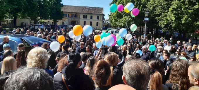 L’ultimo saluto a Dorina, tra testimonianze e ricordi di una donna eccezionale