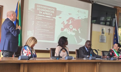 L'ambasciatore congolese in visita a Cassina de' Pecchi elogia il Piano Mattei