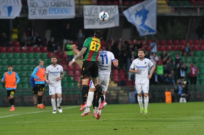 Il sogno della Giana si ferma in Umbria: vince 2-0 la Ternana con Ferrante e Casasola