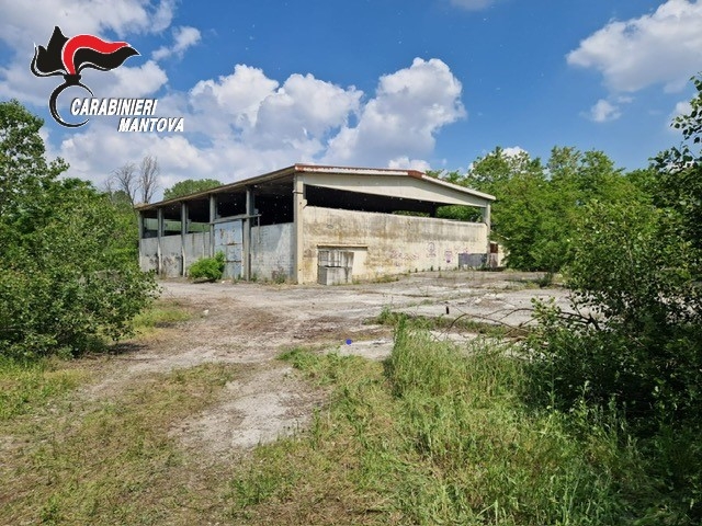 Giovani da tutta la Lombardia per il rave party in campagna: 45 denunciati