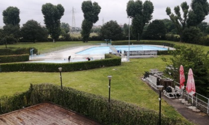 Piscina di Pioltello assegnato il bando: da settembre corsi al chiuso, per l'estate si deve attendere