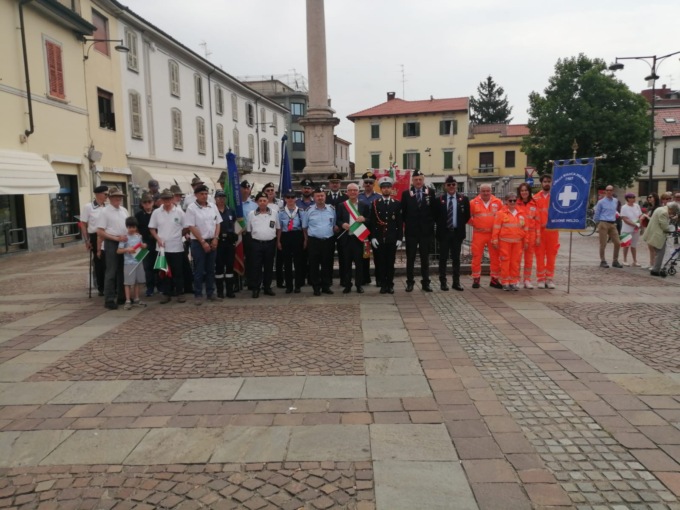 Grande partecipazione per la Festa della Repubblica a Melzo