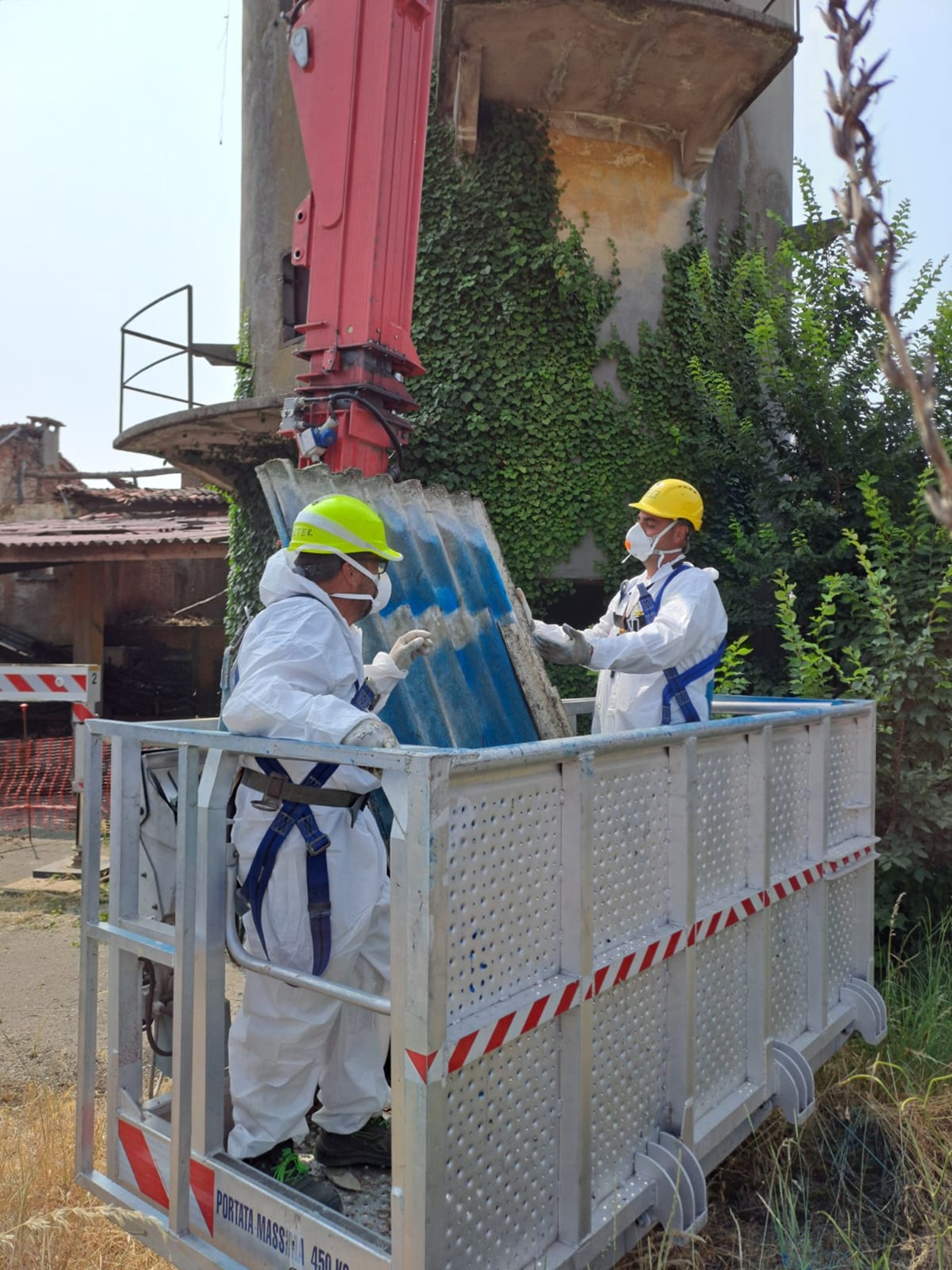 Rimosso l’amianto a Cascina Moretti cassina de pecchi