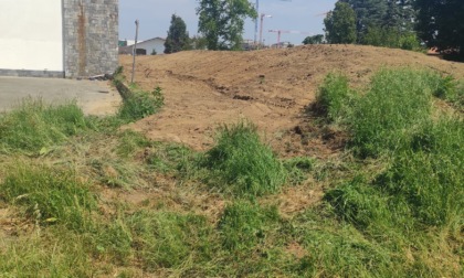 Ruspe al cimitero di Camporicco: i residenti preoccupati chiedono chiarimenti
