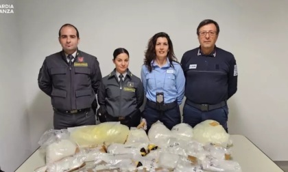 Linate: arrestati due corrieri della droga