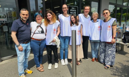 Oltre cinque quintali di cibo raccolti in un solo giorno: la solidarietà passa dalla Martesana