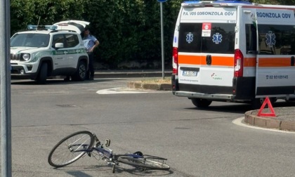 Ciclista investito a Melzo, atterra l'elisoccorso