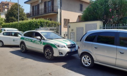 Infortunio sul lavoro in un'abitazione intervengono ambulanza, automedica e Polizia Locale