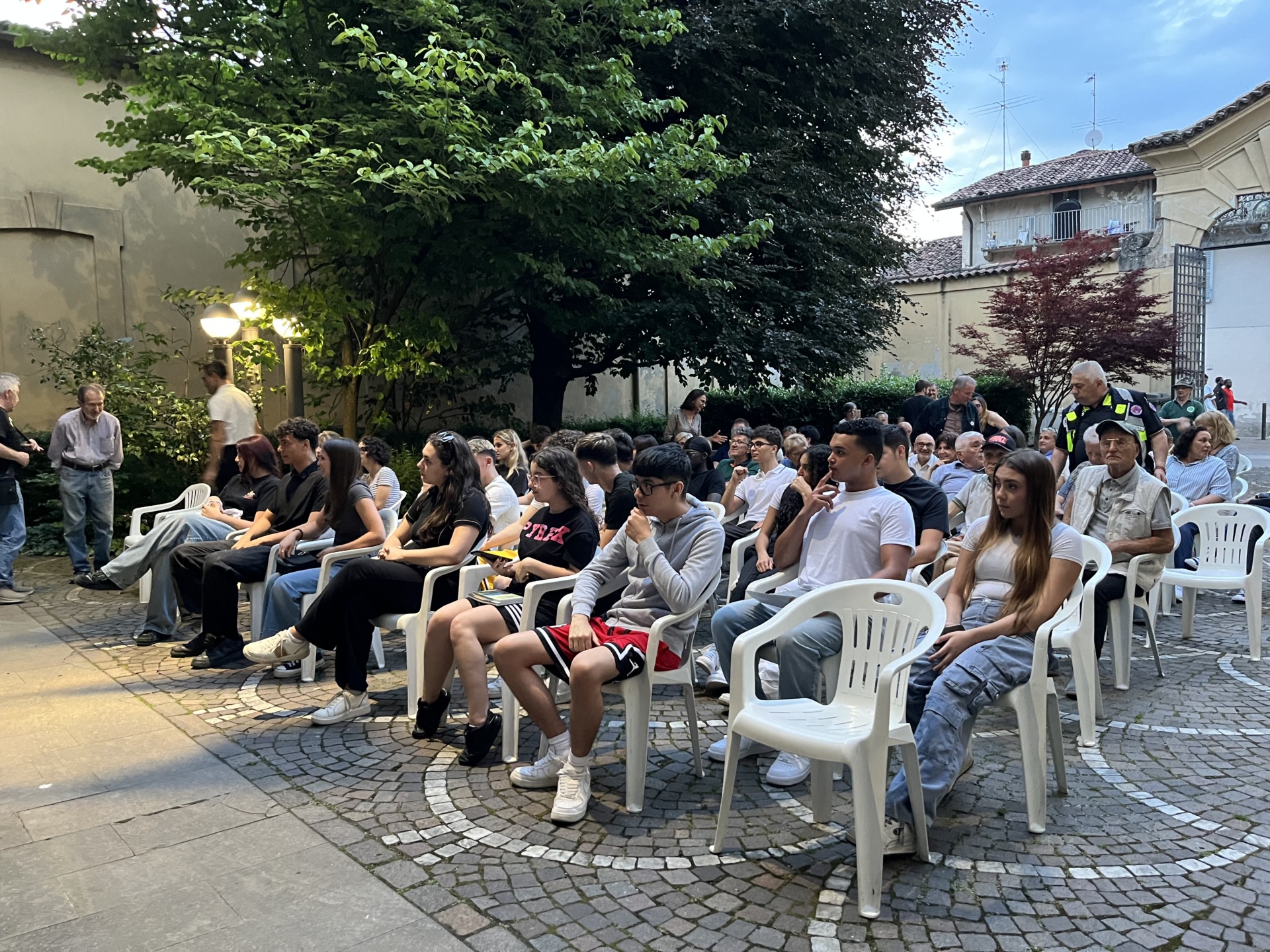 cerimonia costituzione vaprio d'adda