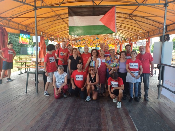 La festa per la libertà dei popoli sta giungendo al termine