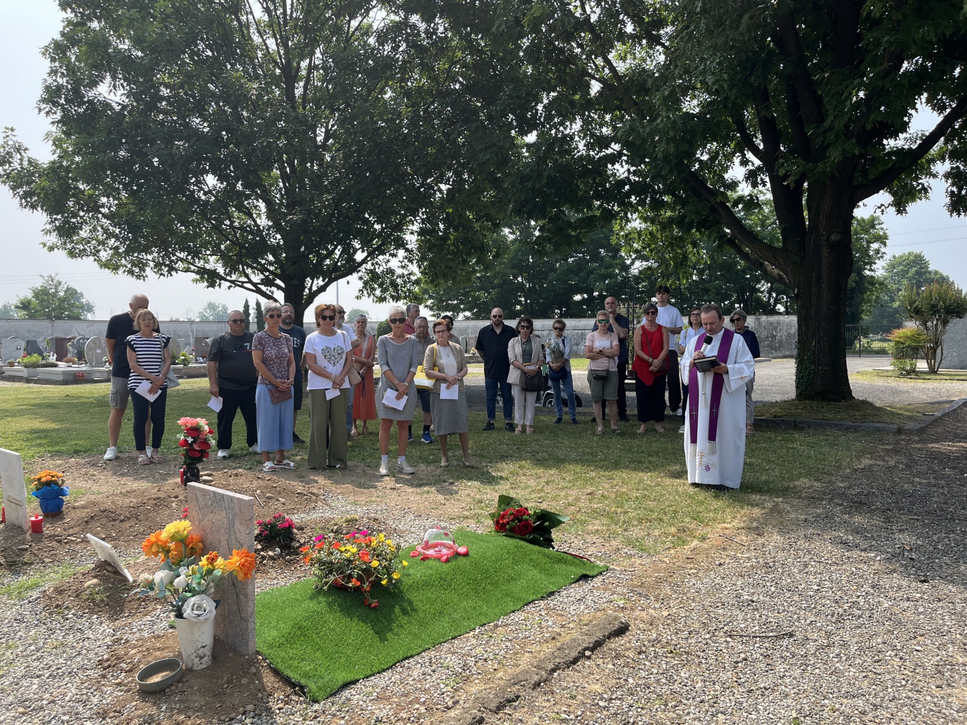 cerimonia cimitero trecella lapide hanna herasimchyk