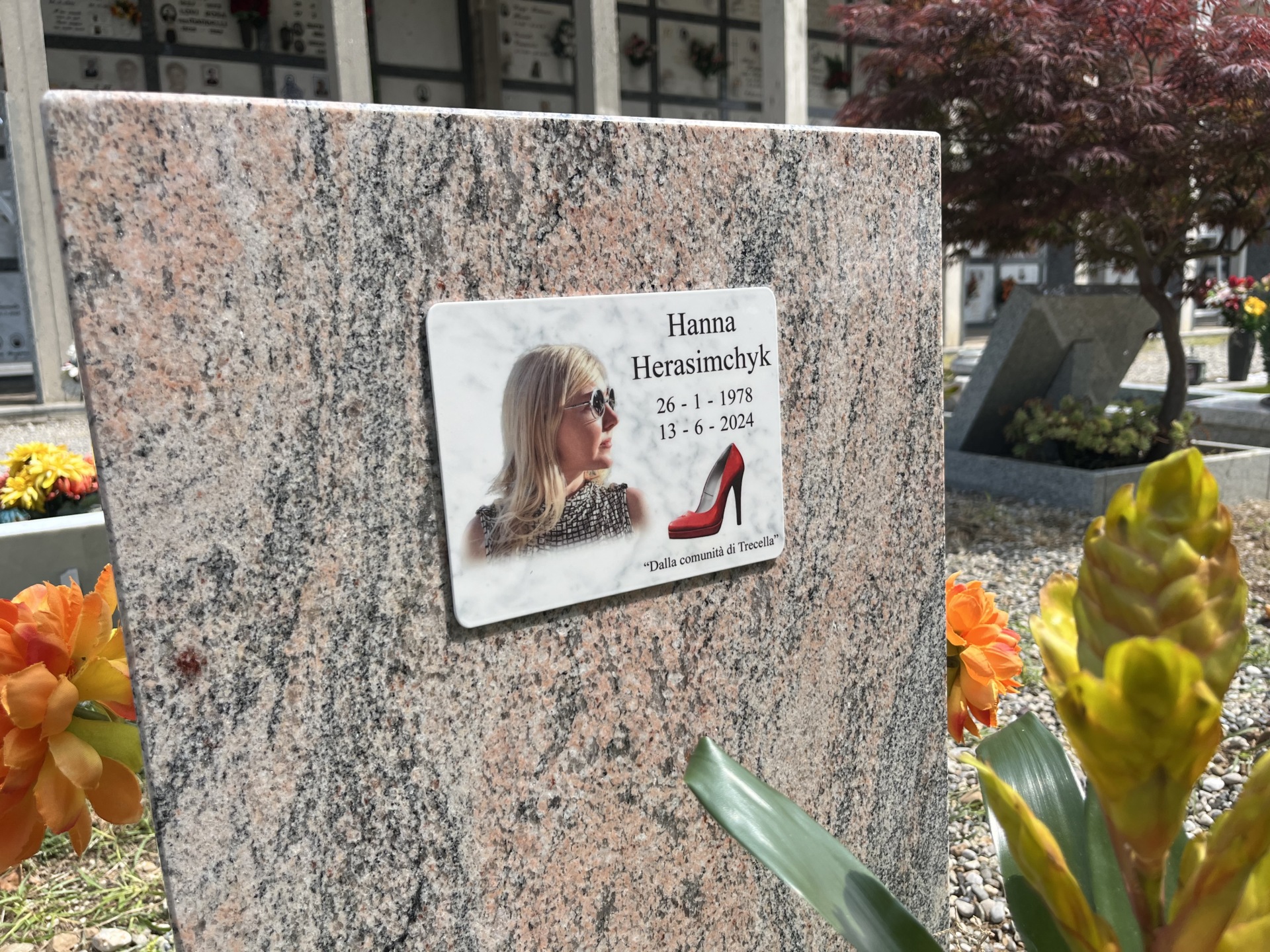 cerimonia cimitero trecella lapide hanna herasimchyk