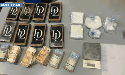 Spacciatore fermato dalla Polizia: in casa aveva 10 chili di cocaina