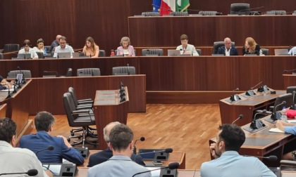 StMicroelectronics in Commissione regionale. Anche Carugate prende posizione