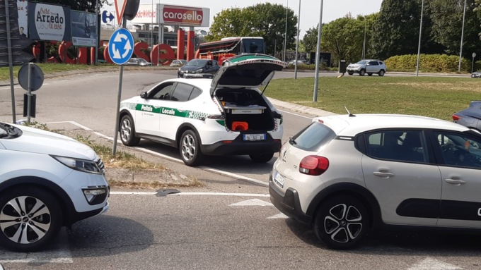 Incidente sulla Sp 208, ciclista investito finisce in ospedale