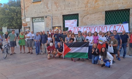 Rumore e campane per "rompere il silenzio" su Gaza