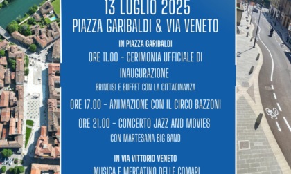 Cracking Art, installazione di animali giganti in plastica nel centro di Cassano d'Adda