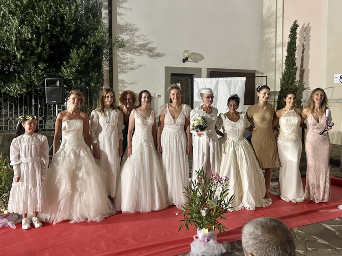Ogni abito da sposa racconta storie e promesse a Settala