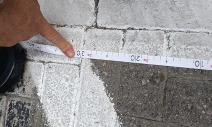 Stalli di sosta troppo stretti? Per l'Amministrazione è tutto perfettamente a norma