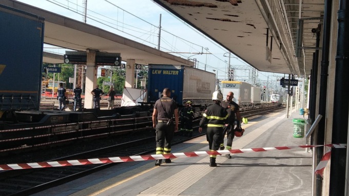 Un’altra persona morta investita da un treno: seconda tragedia in 48 ore alla stazione di Monza