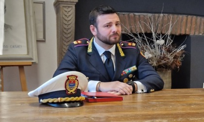 Comandante fuori servizio ferma un rapinatore in metro