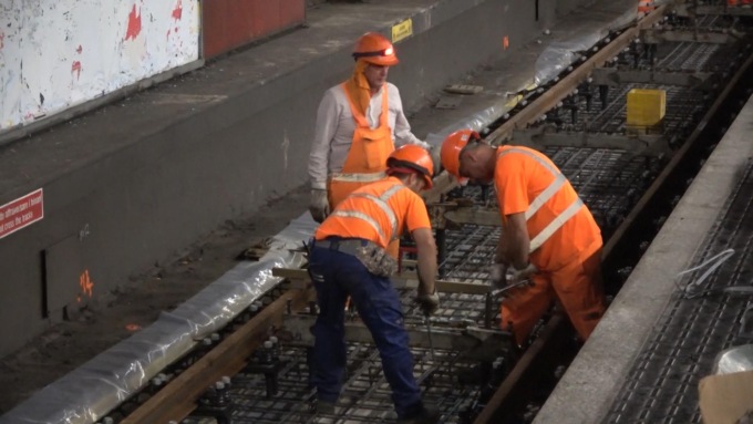 Lavori sui binari della M2: la metro riaprirà l’8 settembre